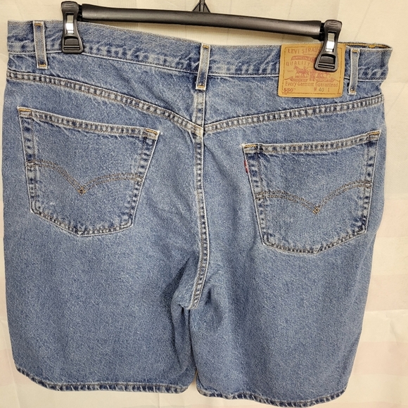 Levi Strauss & Co 550 Relaxed Fit 40 - Picture 5 of 5